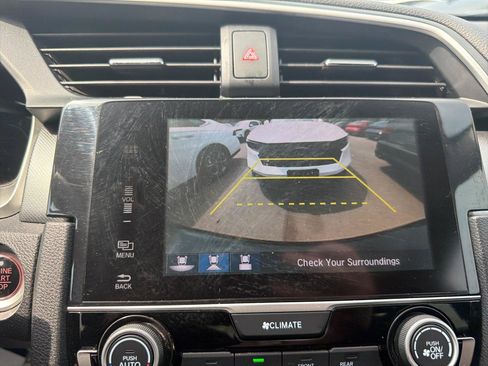 Used 2018 Honda Civic EX image 26