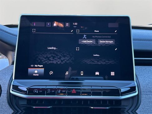 Used 2024 Jeep Compass Latitude image 18