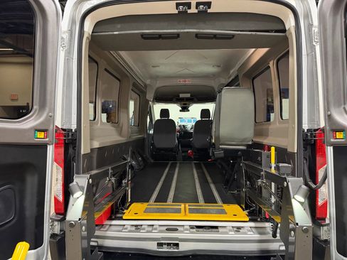 Used 2019 Ford Transit 250 148 Medium Roof image 48