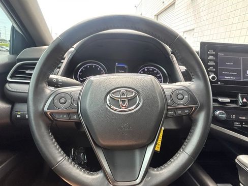 Used 2024 Toyota Camry SE FWD image 19