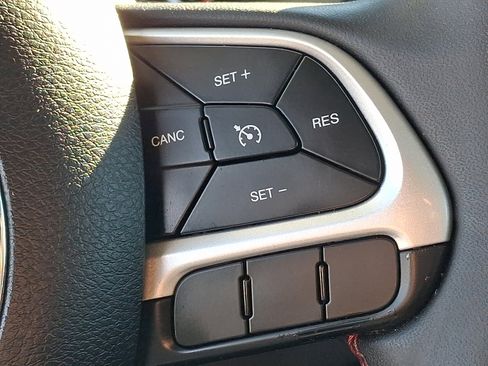 Certified 2023 Jeep Renegade Trailhawk image 23