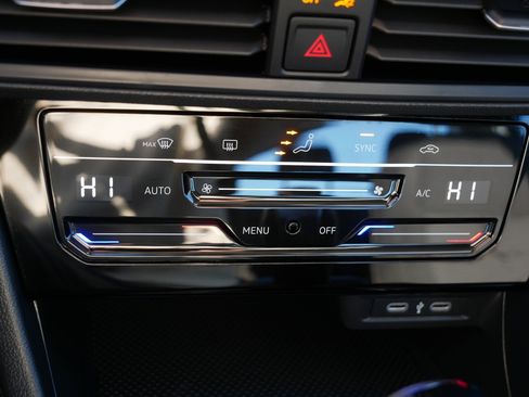 Used 2025 Volkswagen Jetta S FWD image 23