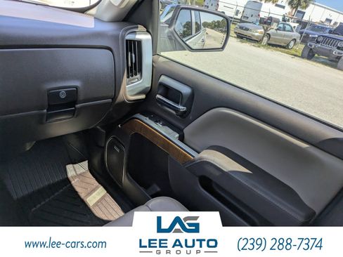 Used 2017 GMC Sierra 1500 SLT w/ SLT Premium Package AWD/4WD image 14