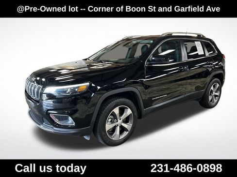 Used 2020 Jeep Cherokee Limited AWD/4WD image 1