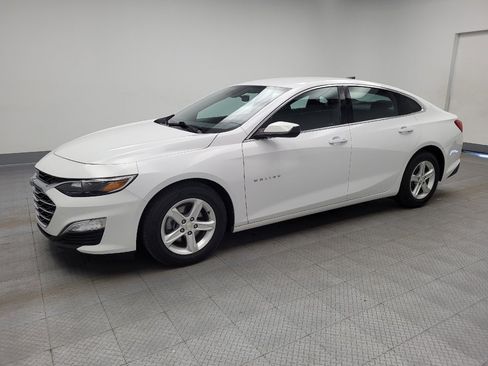 Used 2022 Chevrolet Malibu LS w/ Driver Confidence Package II image 2