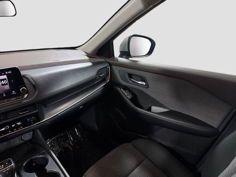 Used 2023 Nissan Rogue SV AWD/4WD image 24