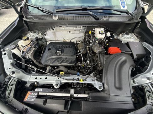 Certified 2023 Buick Encore GX Essence w/ Experience Buick Package image 34