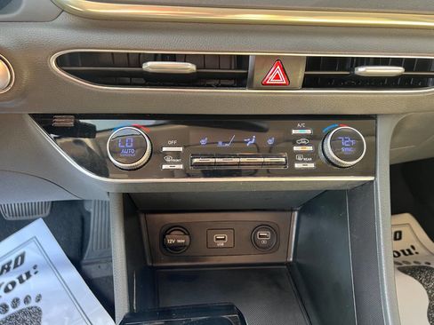 Used 2021 Hyundai Sonata SEL image 12