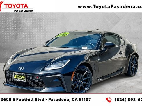 Used 2023 Toyota GR86 Premium w/ ALL Weather Mat Package (TMS) RWD image 1