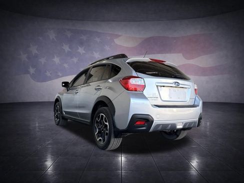 Used 2017 Subaru Crosstrek 2.0i Premium w/ Popular Package #2 AWD/4WD image 3