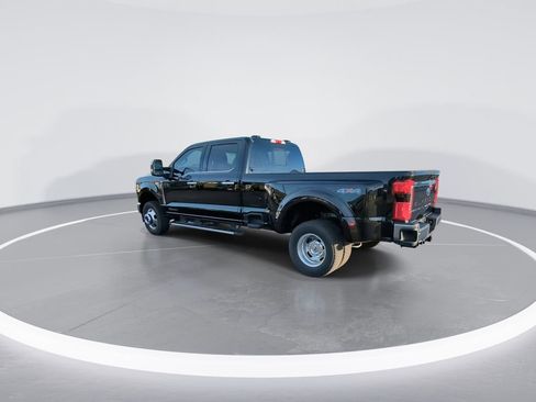 Used 2024 Ford F350 Lariat w/ Chrome Package image 6