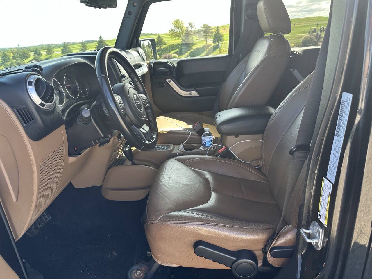 Used 2016 Jeep Wrangler Unlimited Sahara w/ Dual Top Group AWD/4WD image 20