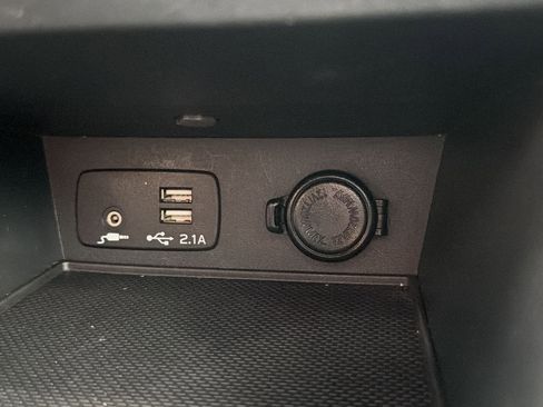 Used 2020 Subaru Crosstrek 2.0i Premium AWD/4WD image 29