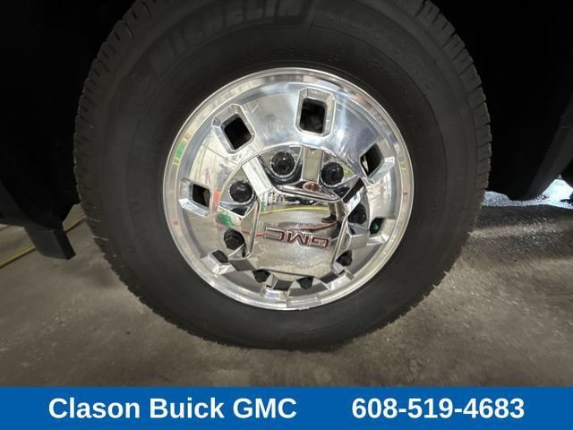 Used 2024 GMC Sierra 3500 SLT w/ SLT Premium Package AWD/4WD image 38