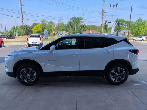 Certified 2025 Chevrolet Blazer LT AWD/4WD image 5
