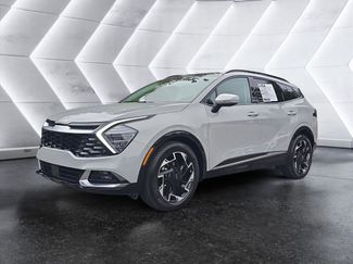 Used 2025 Kia Sportage SX video 1