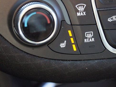 Used 2024 Chevrolet Malibu LT image 7