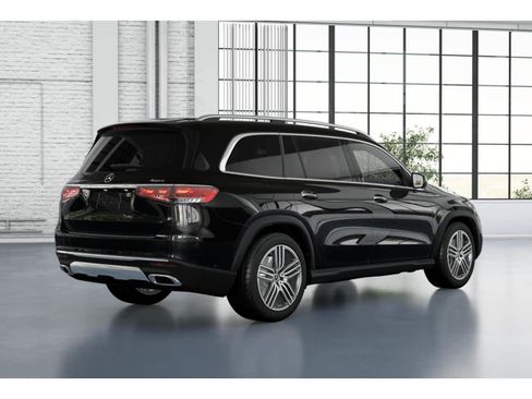 New 2026 Mercedes-Benz GLS 450 4MATIC image 33