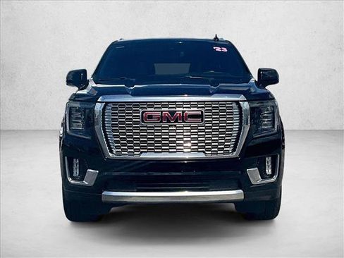 Certified 2023 GMC Yukon Denali image 3