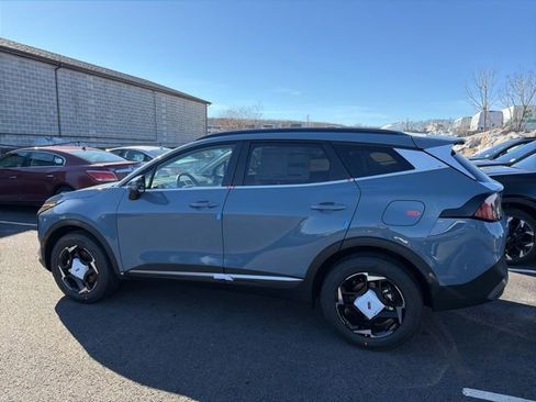 New 2026 Kia Sportage EX image 5