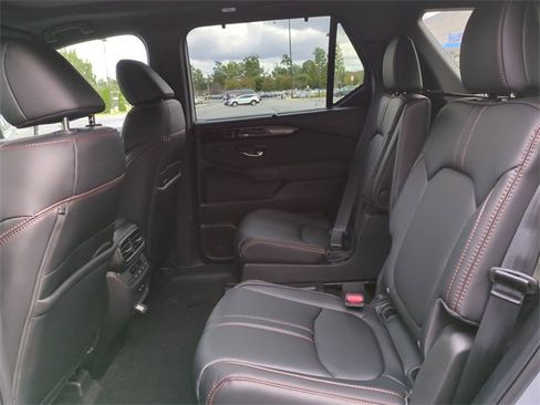 New 2025 Honda Pilot TrailSport image 12