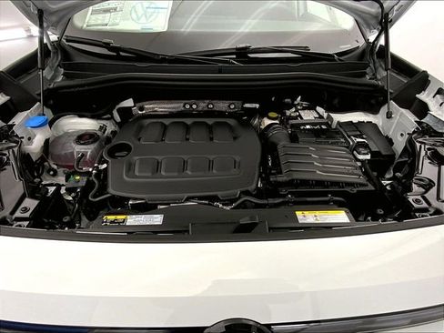 New 2026 Volkswagen Tiguan SE AWD/4WD image 13