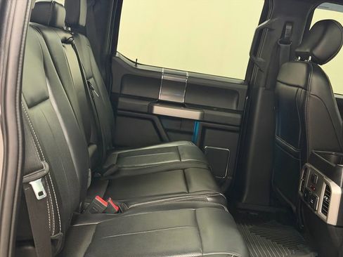 Used 2019 Ford F150 Lariat w/ Equipment Group 502A Luxury image 26