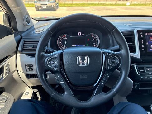 Used 2017 Honda Ridgeline RTL-E image 30