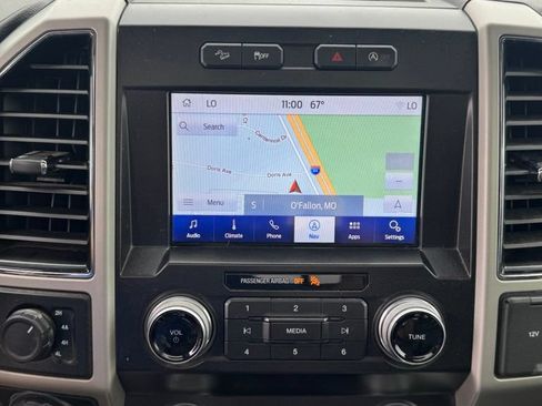Used 2019 Ford F150 Lariat w/ Equipment Group 502A Luxury AWD/4WD image 24