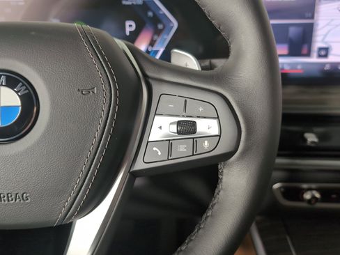 Used 2026 BMW X5 sDrive40i w/ Premium Package image 27