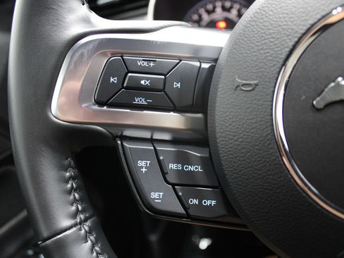 Used 2021 Ford Mustang GT RWD image 33