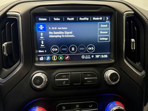 Used 2021 GMC Sierra 1500 AT4 w/ AT4 Premium Package AWD/4WD image 29