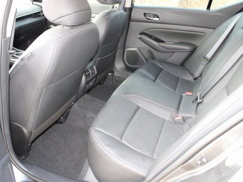 Used 2023 Nissan Altima 2.5 SL image 6