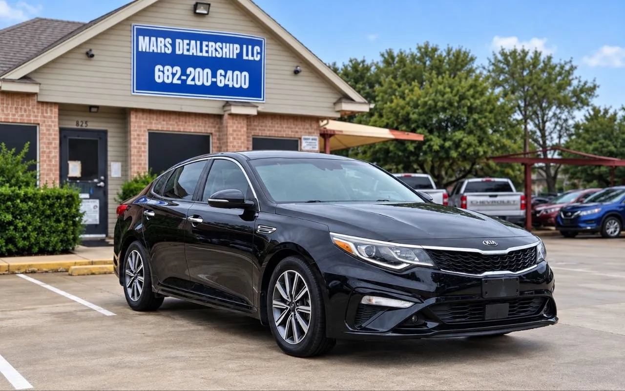 Used 2019 Kia Optima EX FWD image 1