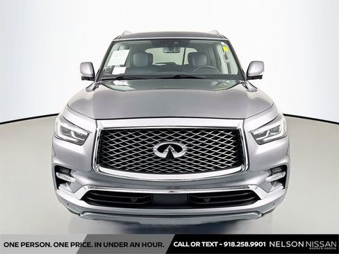 Used 2020 INFINITI QX80 Luxe w/ Proassist Package AWD/4WD image 2