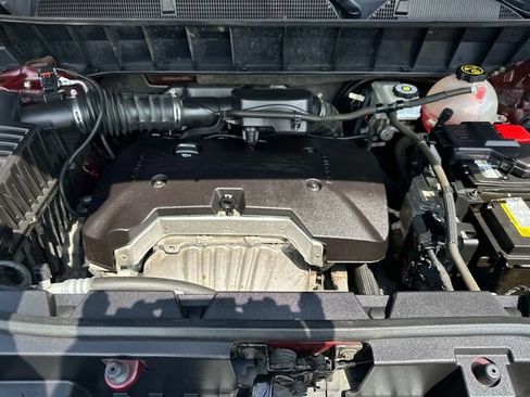 Used 2019 GMC Acadia SLE AWD/4WD image 10