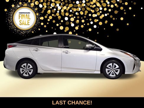Used 2018 Toyota Prius Two image 5