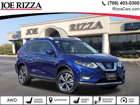 Used 2017 Nissan Rogue SL w/ SL Premium Package image 1