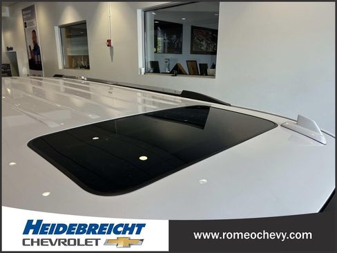 Used 2016 Chevrolet Suburban LTZ AWD/4WD image 43