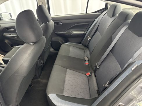 Used 2023 Nissan Versa SV image 14