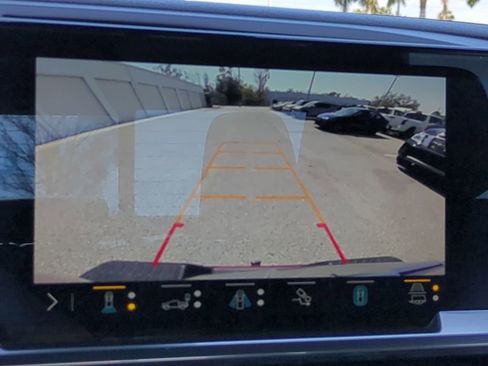 Used 2023 Chevrolet Silverado 1500 High Country w/ Technology Package image 22