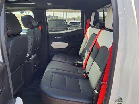 New 2026 GMC Canyon AT4X image 47