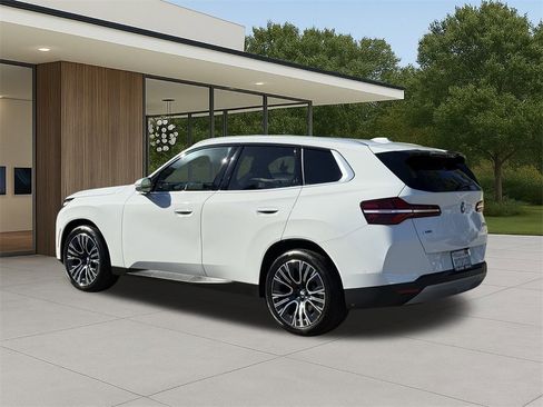 Used 2025 BMW X3 xDrive30i image 11