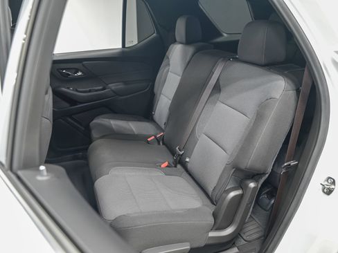 Used 2023 Chevrolet Traverse LT AWD/4WD image 27