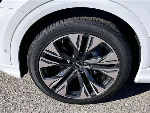 New 2026 Audi Q8 Premium Plus AWD/4WD image 13