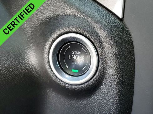 Used 2025 Chevrolet Silverado 2500 Custom w/ Custom Value Package image 17