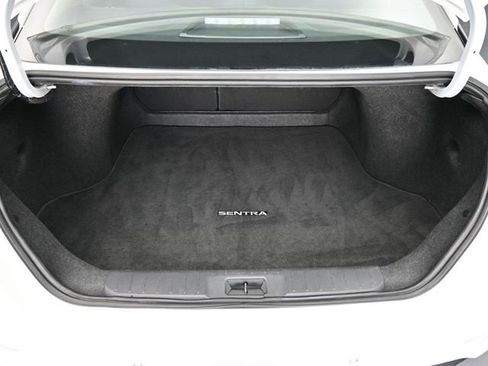 Used 2024 Nissan Sentra SV image 29