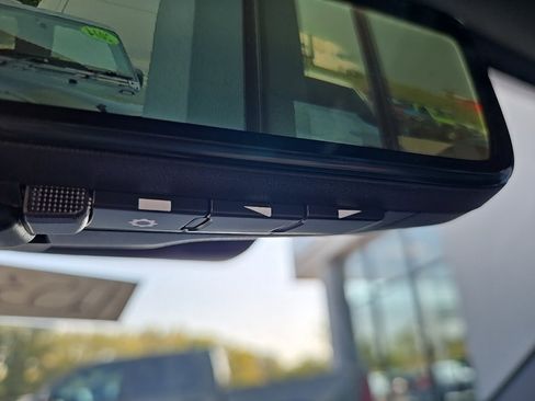 New 2025 Jeep Grand Cherokee Limited w/ Luxury Tech Group II image 73