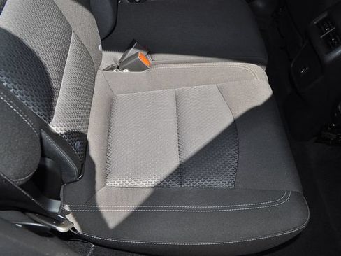 Used 2024 GMC Terrain SLE AWD/4WD image 24