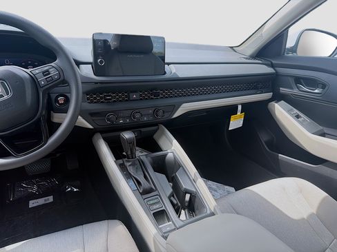 New 2026 Honda Accord LX image 19